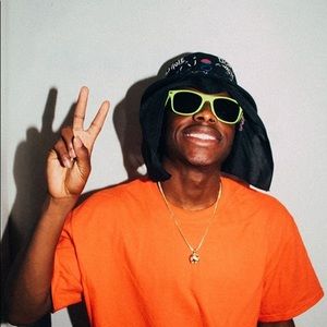 Meet your Posher, Tommy